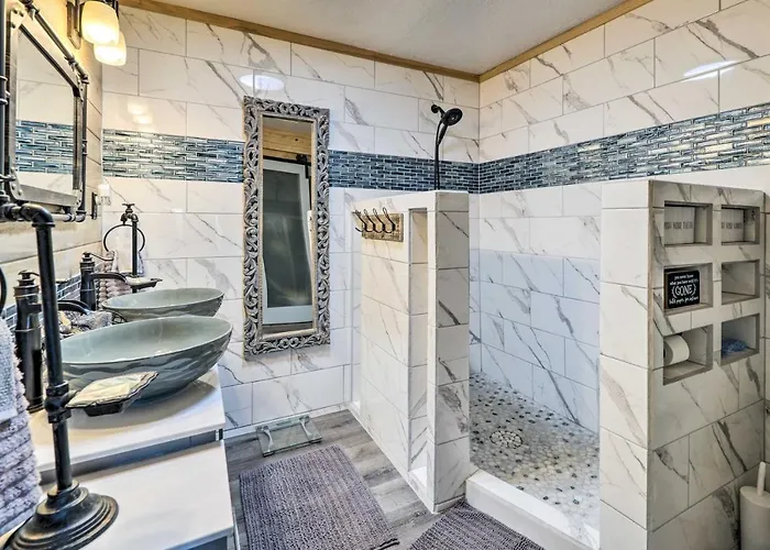 Hot Tub & Deck: Pet-friendly In * Payson