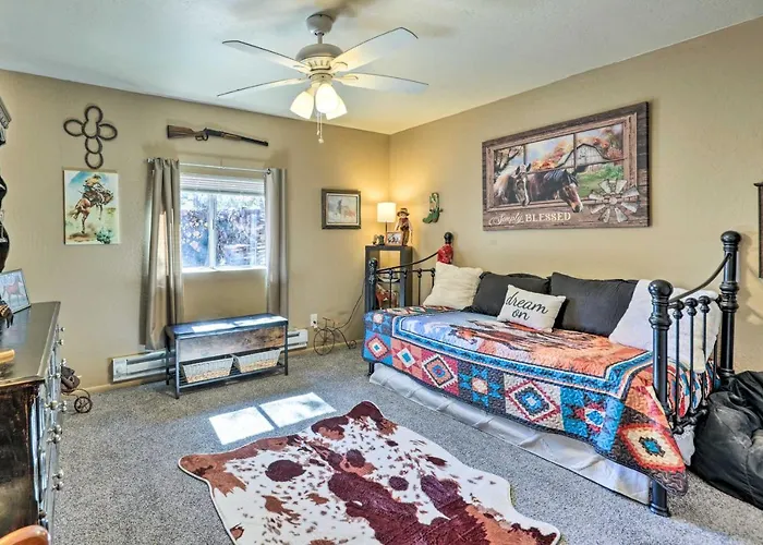 Holiday home Hot Tub & Deck: Pet-friendly In Payson